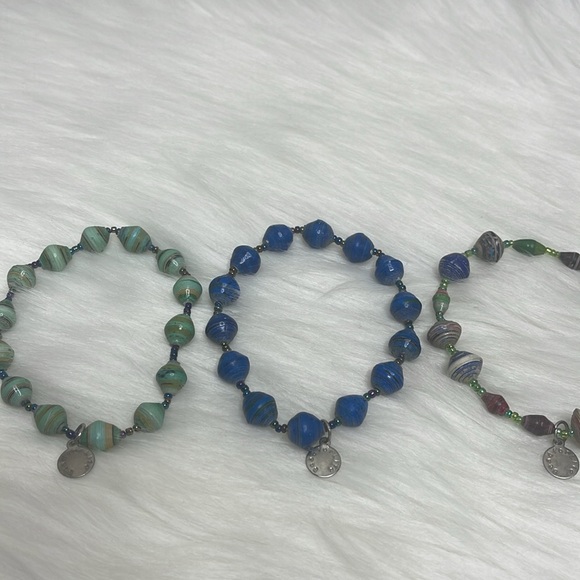 ❗️DONATED❗️BEAD FOR LIFE UGANDA BEADS BRACELETS 3PC SET - Picture 3 of 9